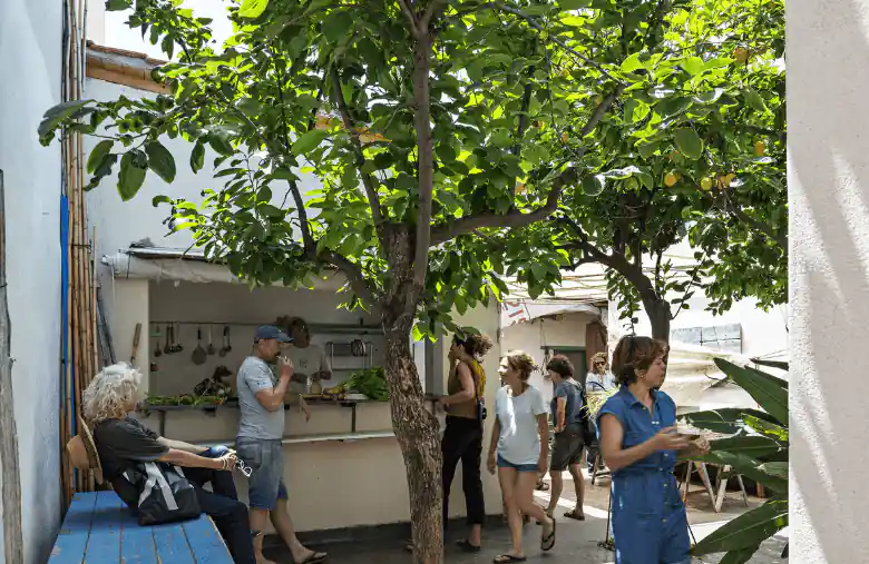 Spazi esterni comuni del giardino bioclimatico