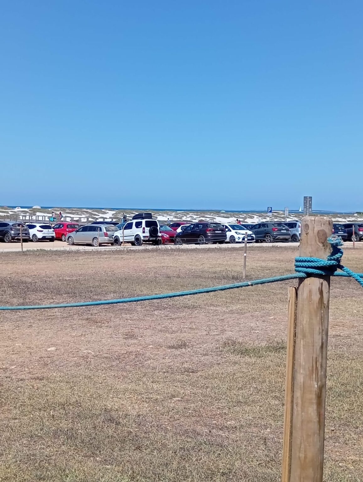 Parcheggiare spiagge Sinis, spiazzo di MAri Ermi scorcio